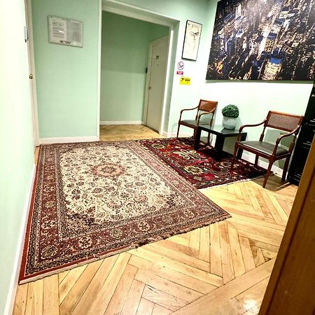 Hostal Asuncion Madrid Exteriér fotografie