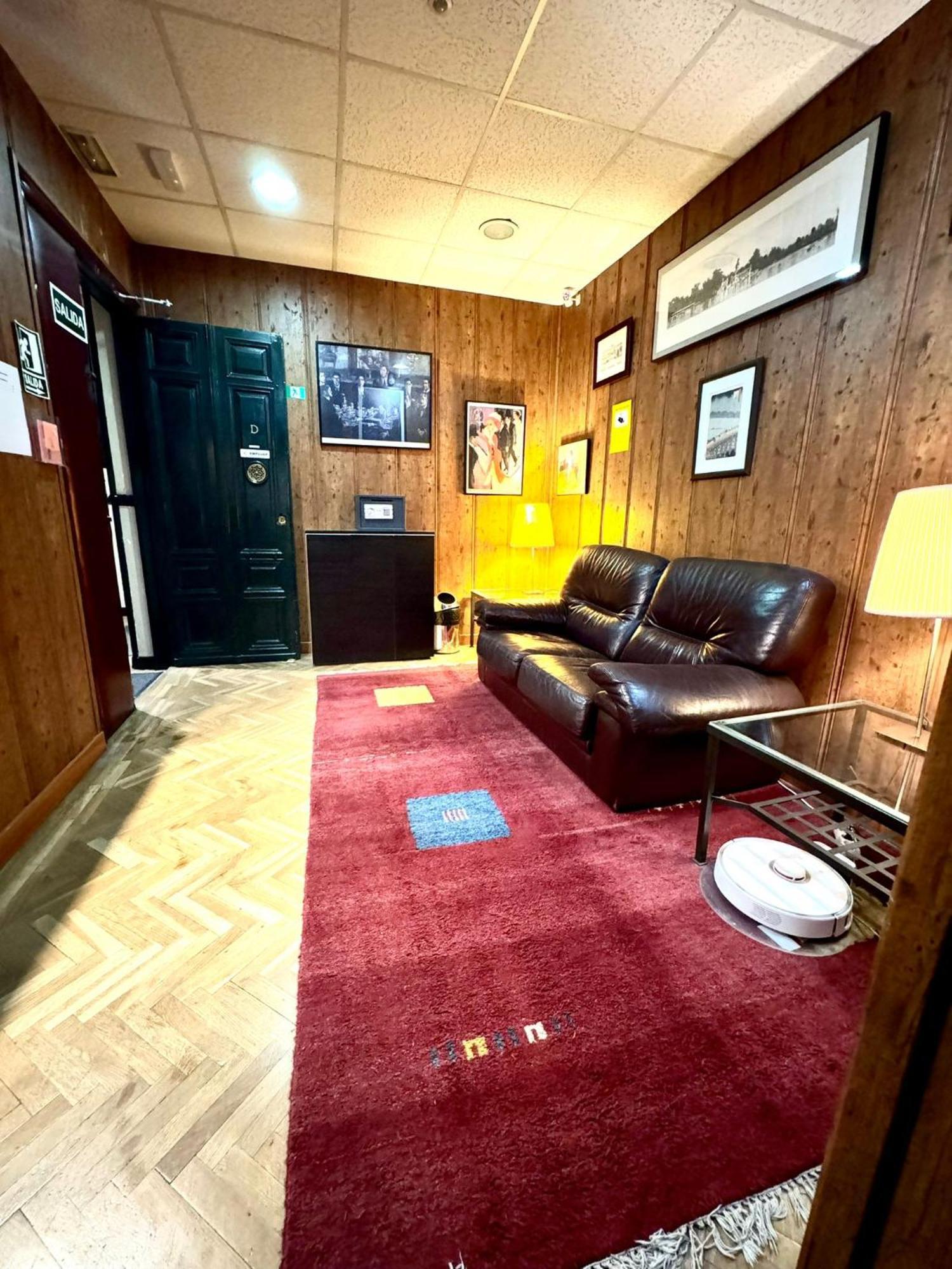 Hostal Asuncion Madrid Exteriér fotografie