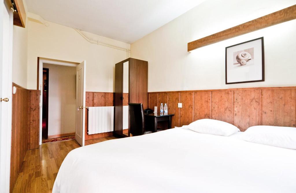 Hostal Asuncion Madrid Pokoj fotografie