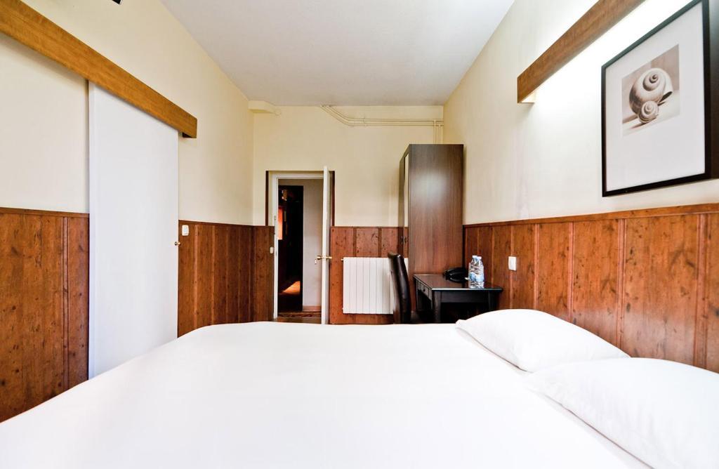 Hostal Asuncion Madrid Pokoj fotografie