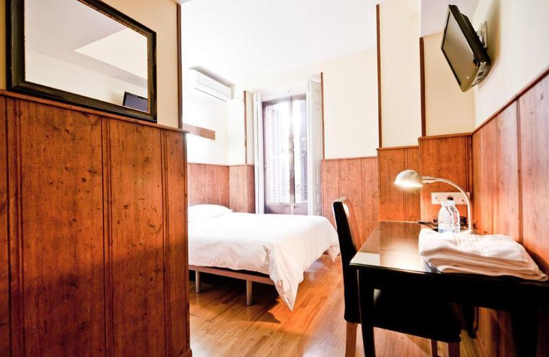 Hostal Asuncion Madrid Exteriér fotografie