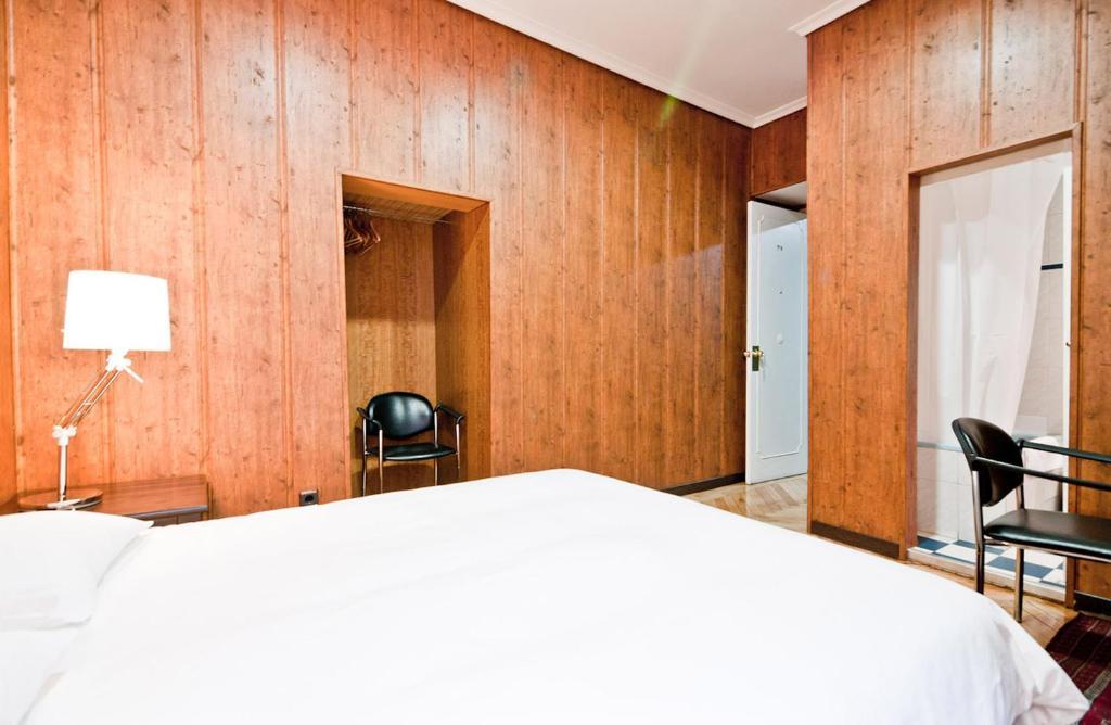 Hostal Asuncion Madrid Exteriér fotografie