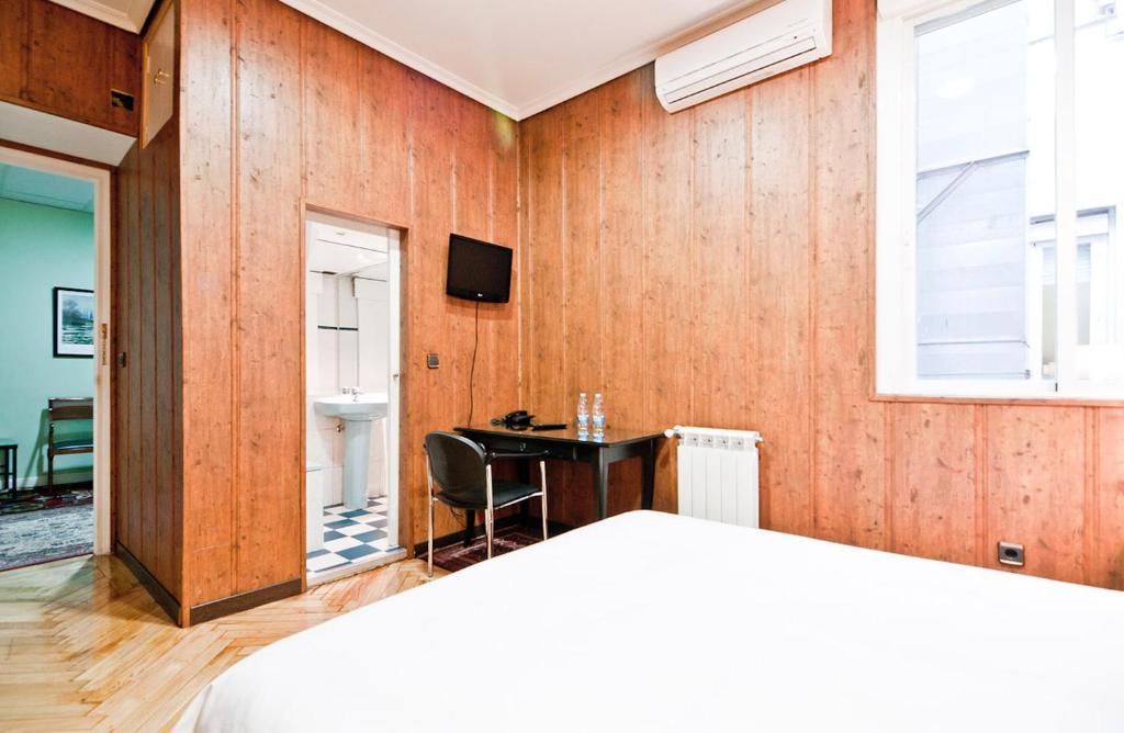 Hostal Asuncion Madrid Exteriér fotografie