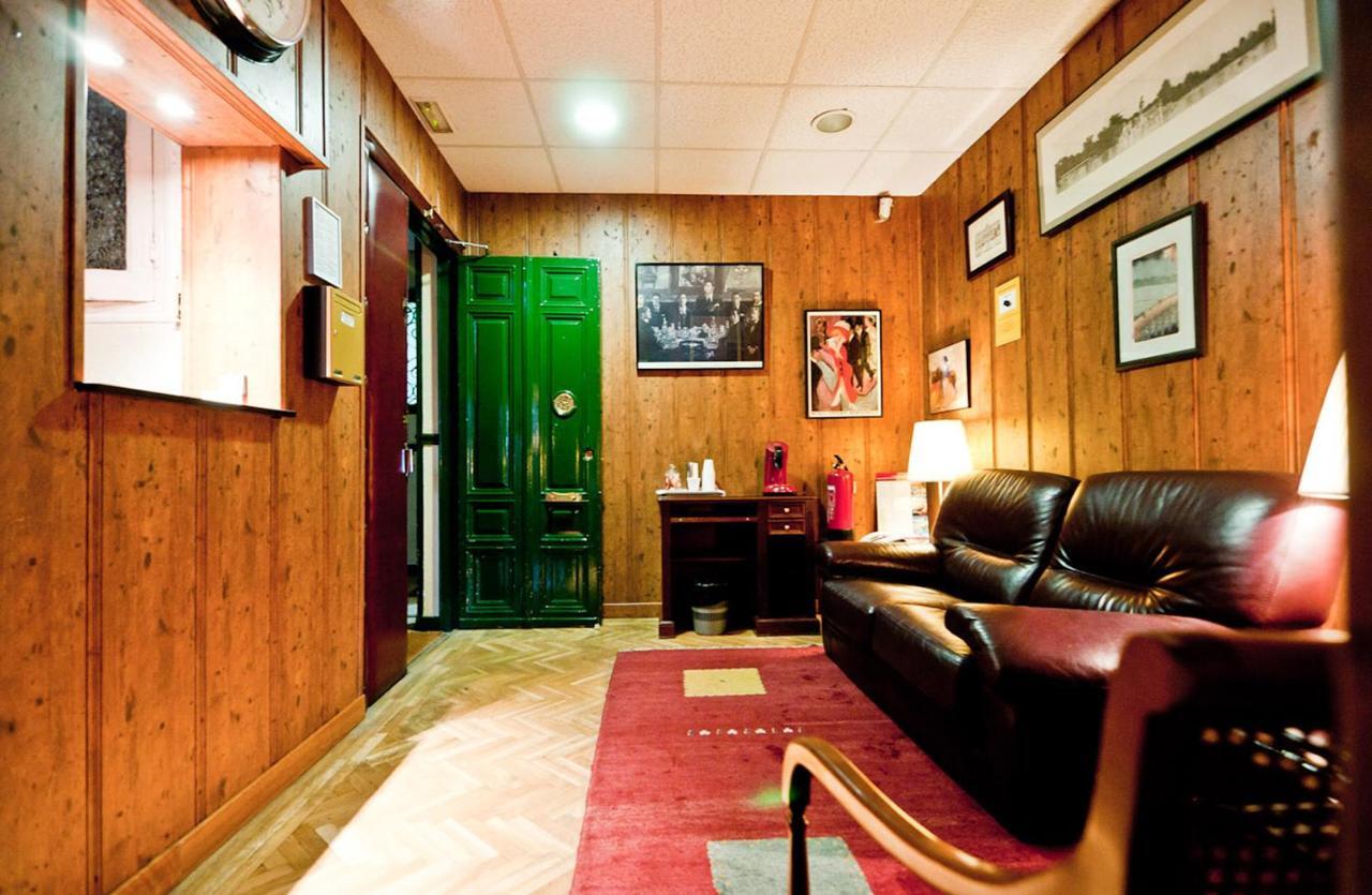 Hostal Asuncion Madrid Exteriér fotografie